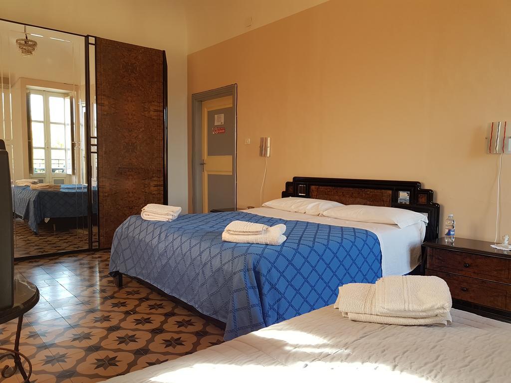 Hotel Il Casale Milazzo Exterior foto